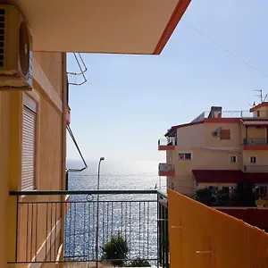 Sea Breeze Sarandë